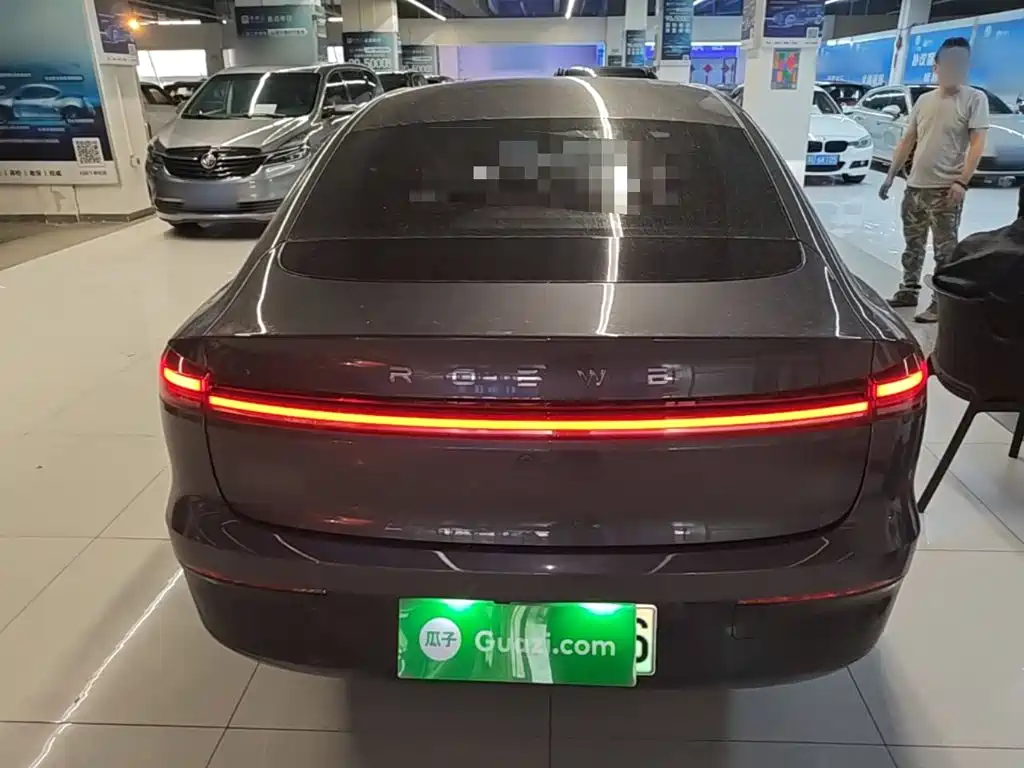 Roewe D6 2026 2025 Model 450km Premium Edition