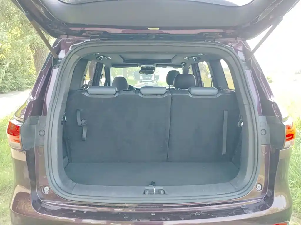 Changan Oshan Cosmos 2018 2018 Model 1.5T Automatic Smart 7-seater