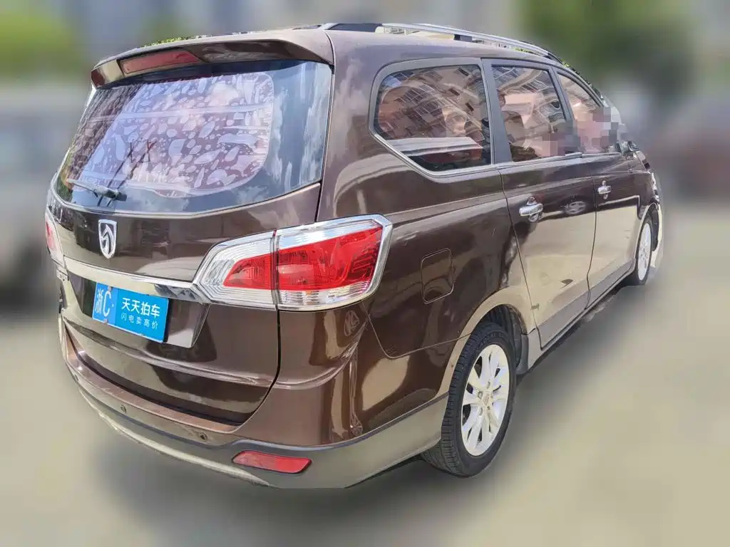 Baojun 730 2015 2014 1.5L Manual Comfort 7-seater