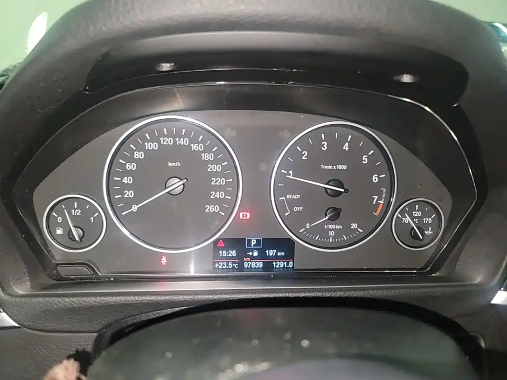 Фото 12 - BMW 3 Series