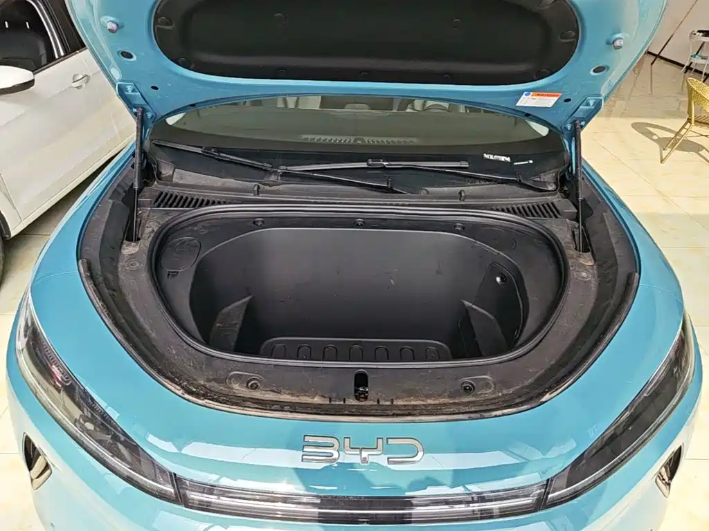 صورة 20 - BYD Hai Shi 05 EV