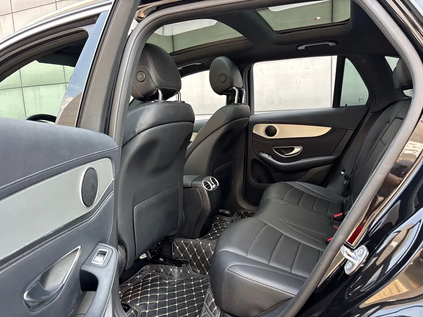 Mercedes-Benz GLC 2017 GLC 200 4MATIC фото 12