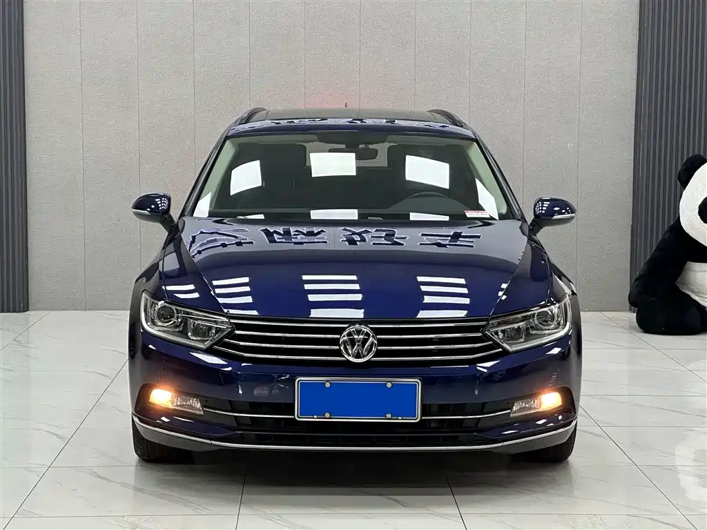 Volkswagen Weilan 2018 380TSI 2WD Comfort Edition фото 2