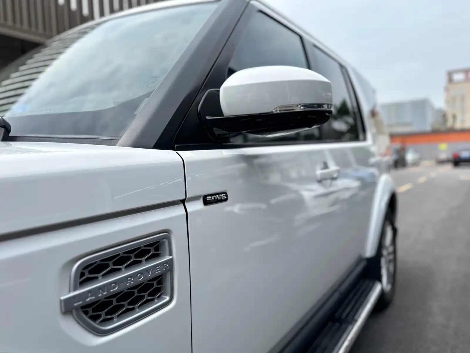 Фото 9 - Land Rover Discovery