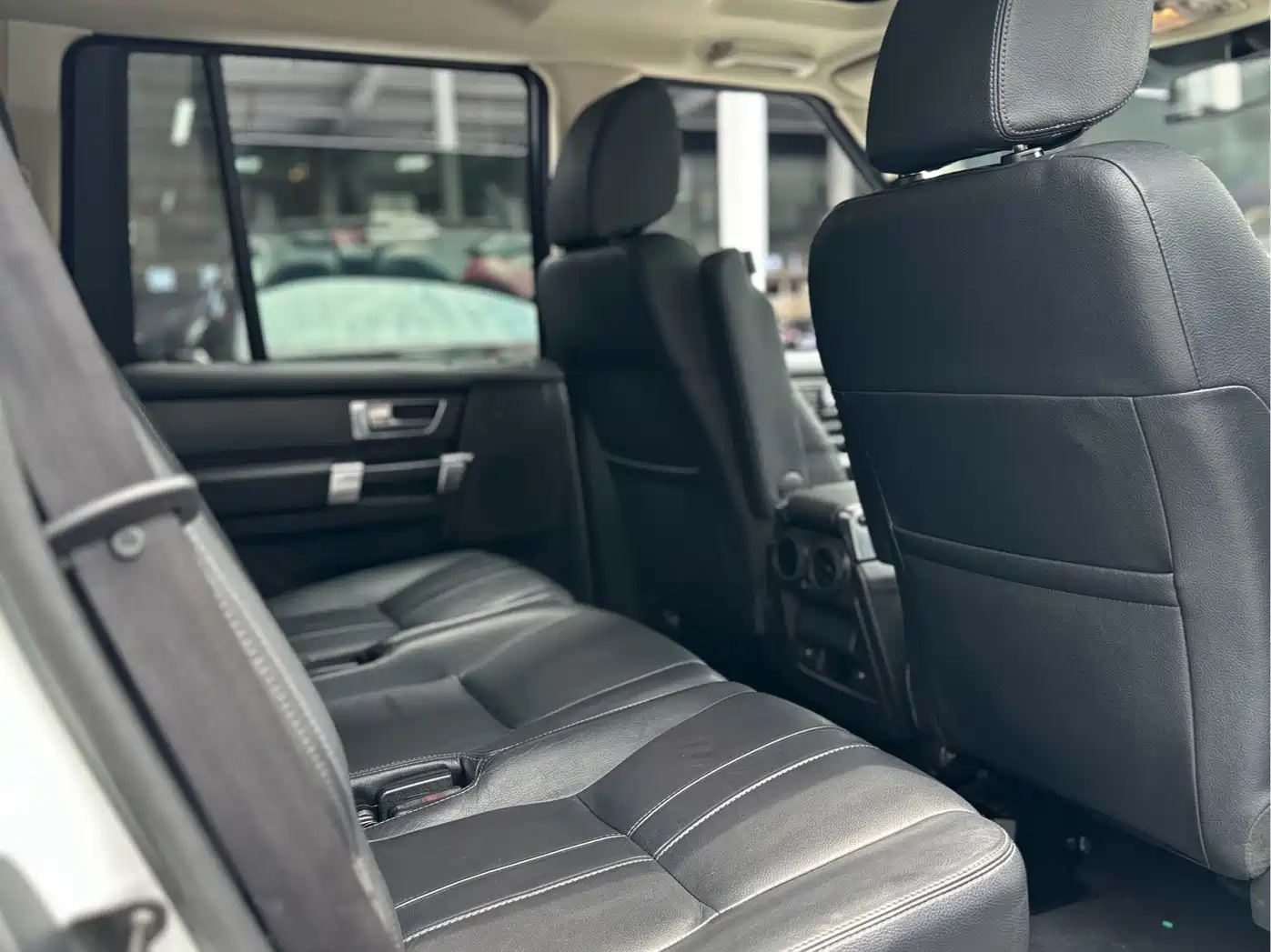 Фото 28 - Land Rover Discovery