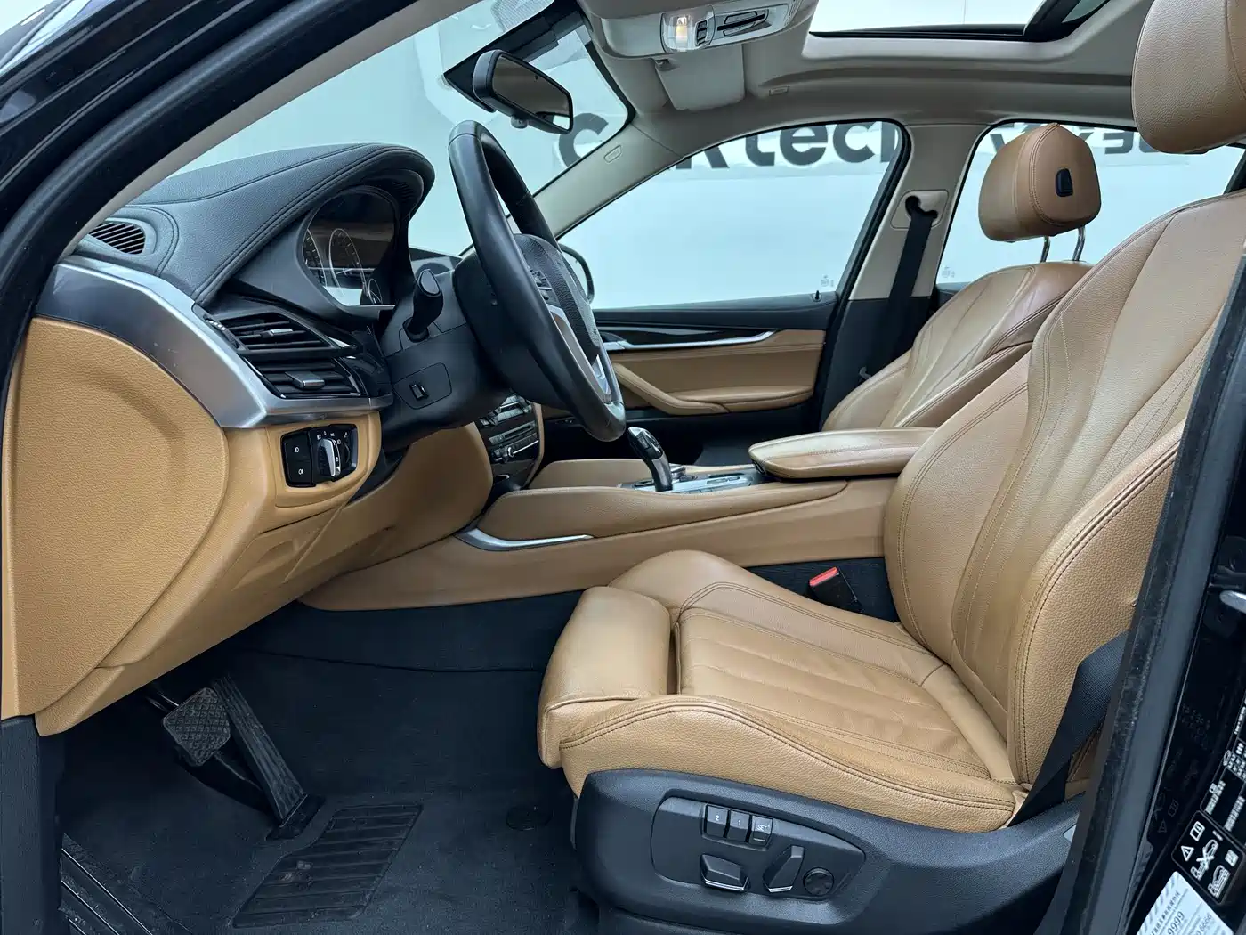 BMW X6 2017 xDrive28i фото 24