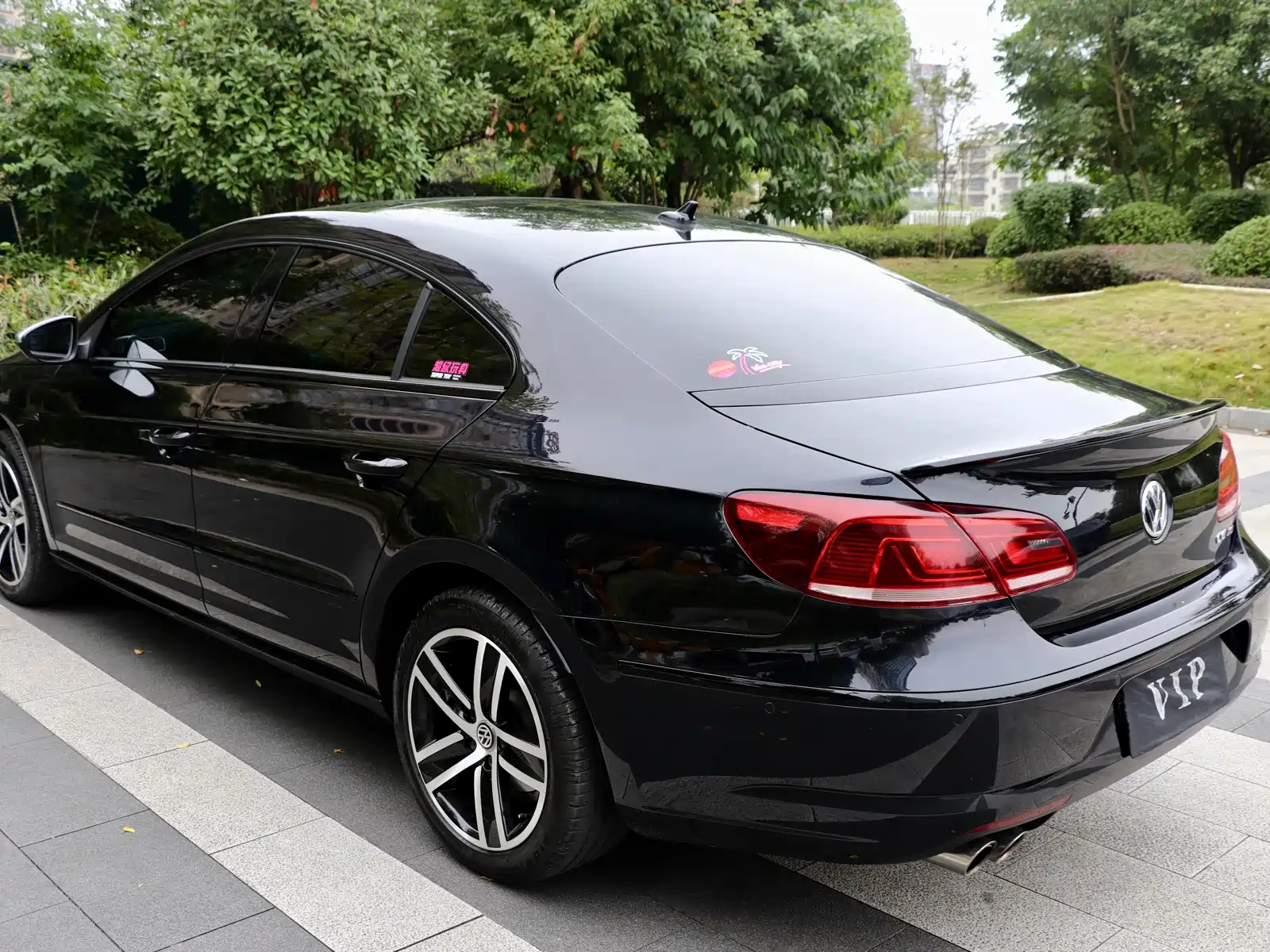 Photo 4 - Volkswagen CC
