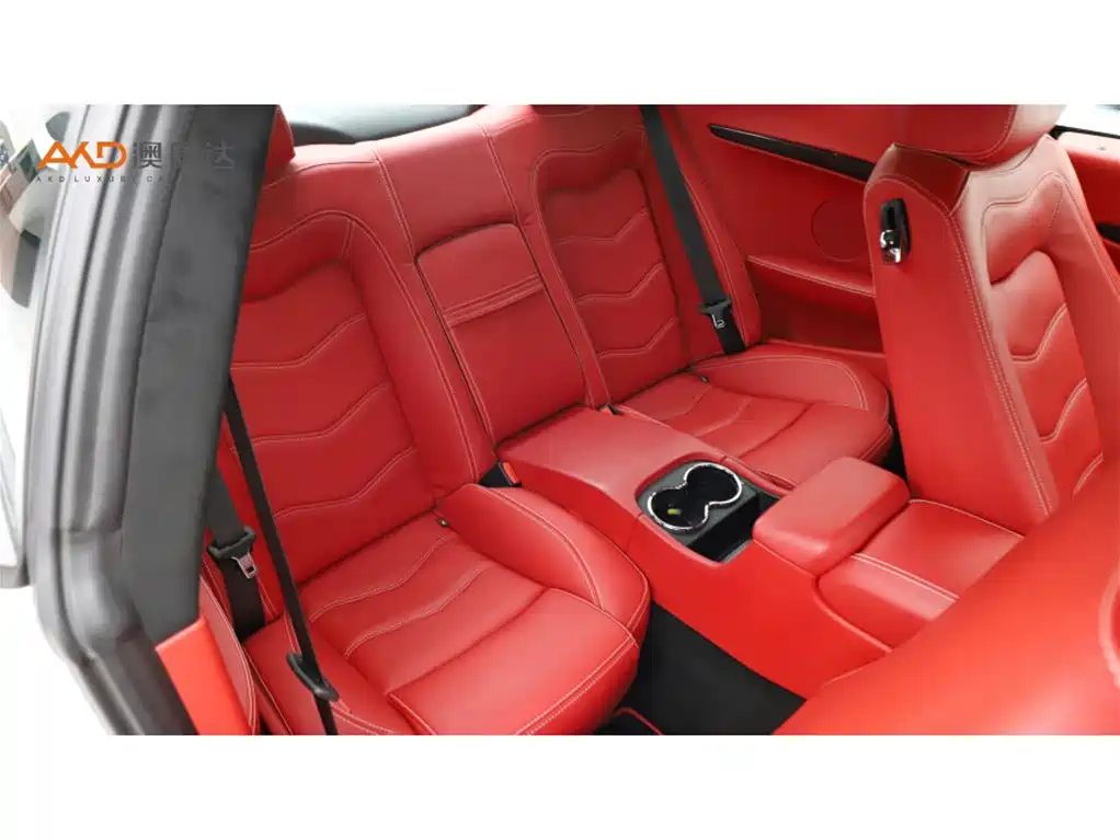 Photo 8 - Maserati GranTurismo
