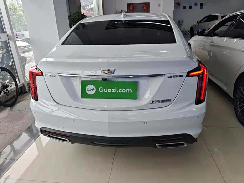 CADILLAC CT5