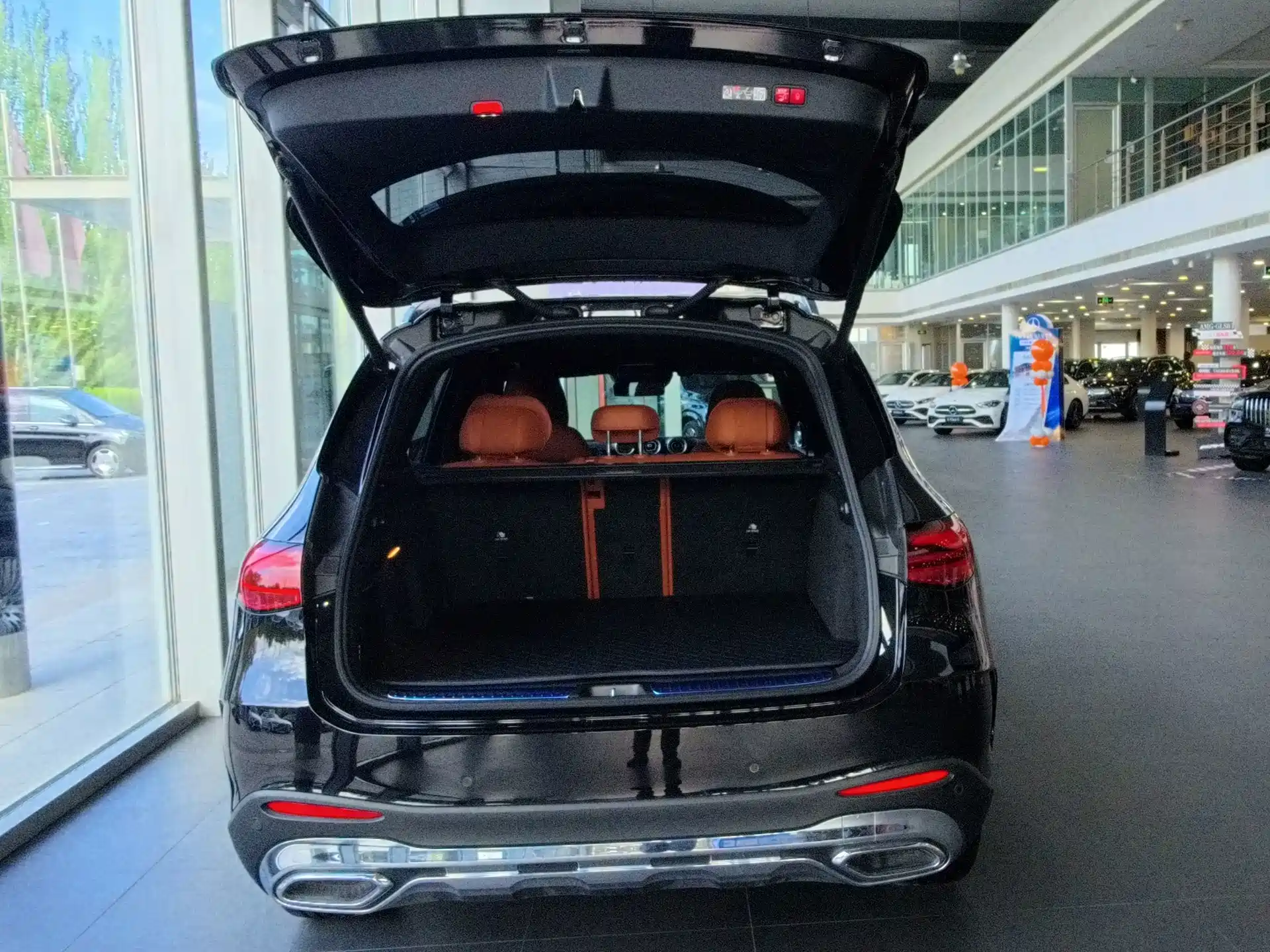 Фото 10 - Mercedes-Benz GLC