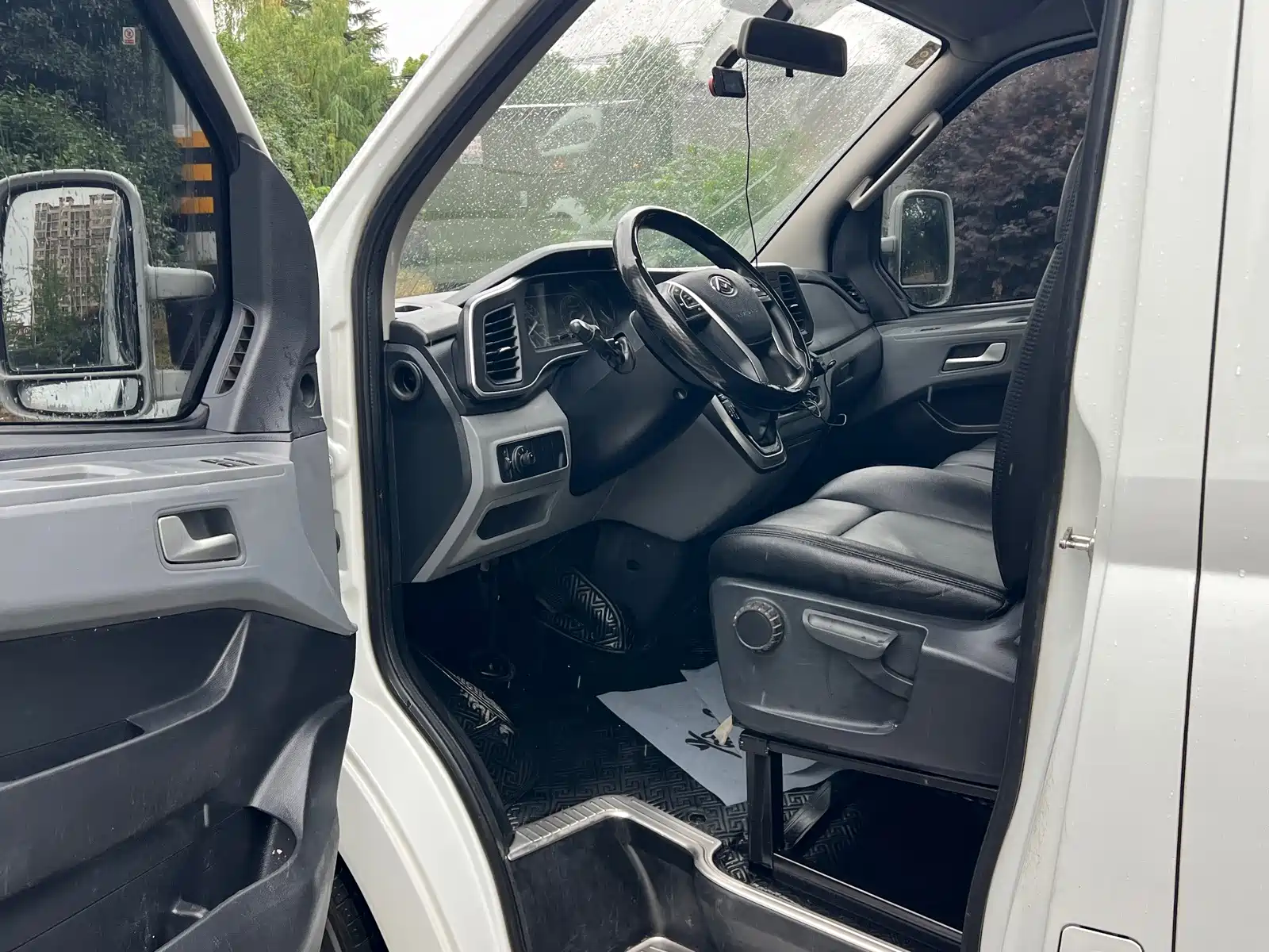 Фото 8 - Maxus Xintu V80