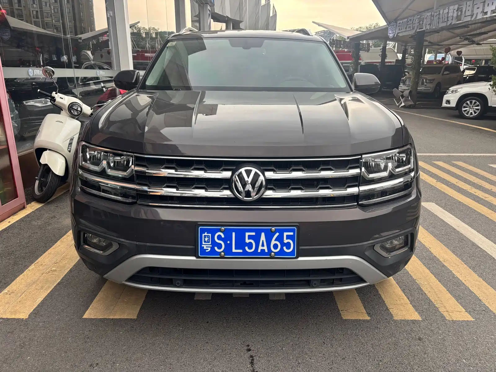 Фото 2 - Volkswagen Teramont