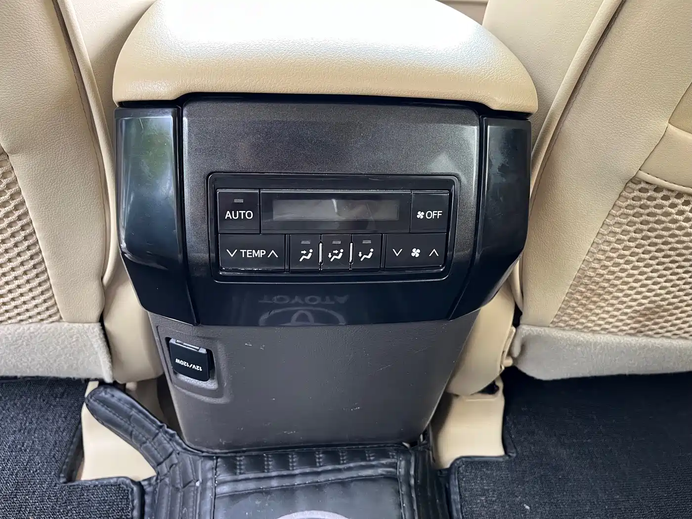 Toyota Prado 2016 2.7L Auto Luxury Edition фото 13