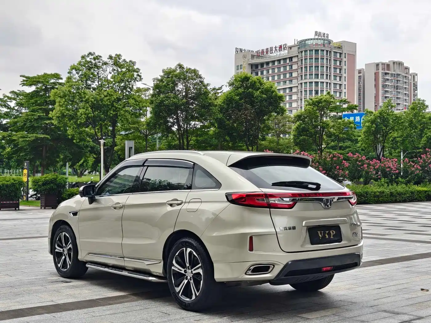 Honda UR-V 2017 2017 370TURBO 2WD Premium Edition China V