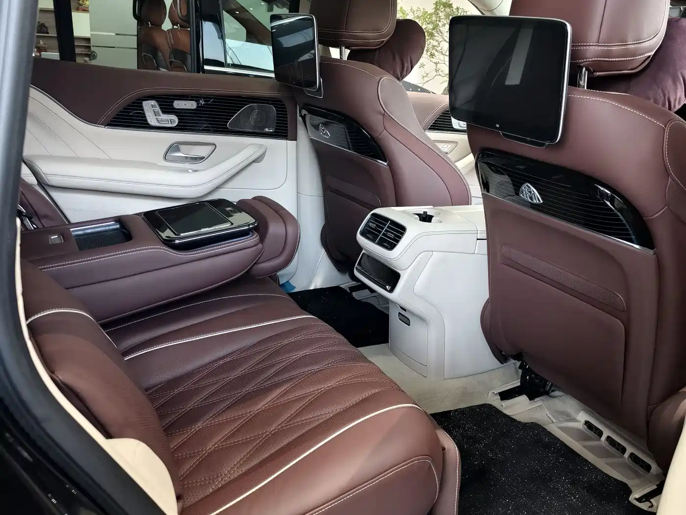 Mercedes-Benz GLS 2026 GLS 450 4MATIC Luxury фото 14