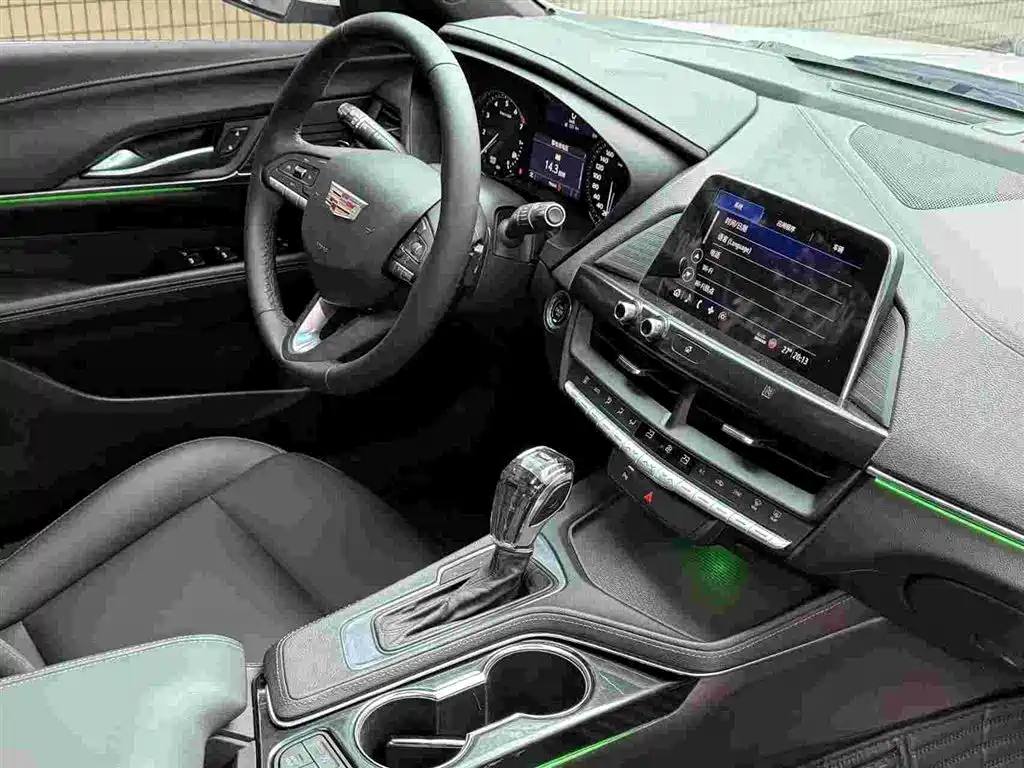 Cadillac CT4 2020 28T Fashion Edition фото 8