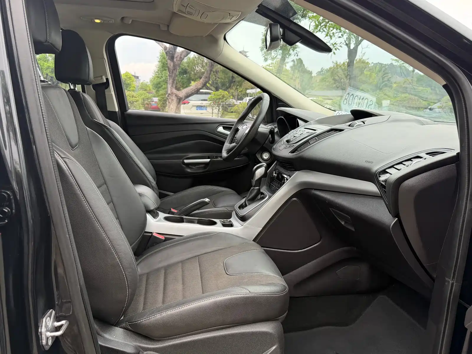 Фото 21 - Ford Kuga