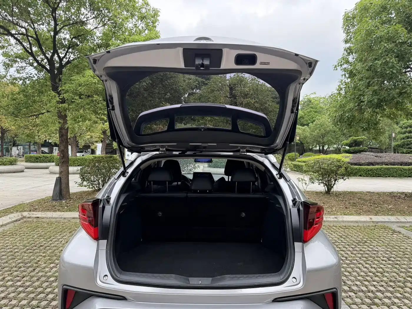 Toyota IZOA 2022 2021 2.0L Yichi Edition