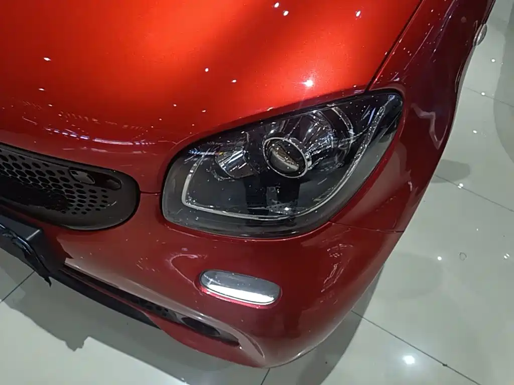 smart forfour 2018 2018 0.9T 66kW Pioneer Edition