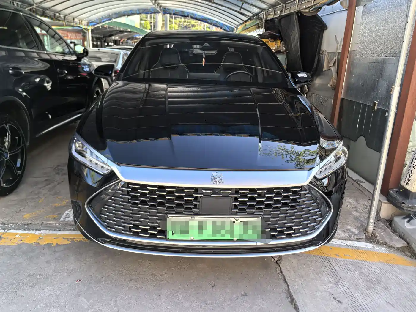 BYD Qin PLUS 2021 DM-i 120KM Flagship фото 2