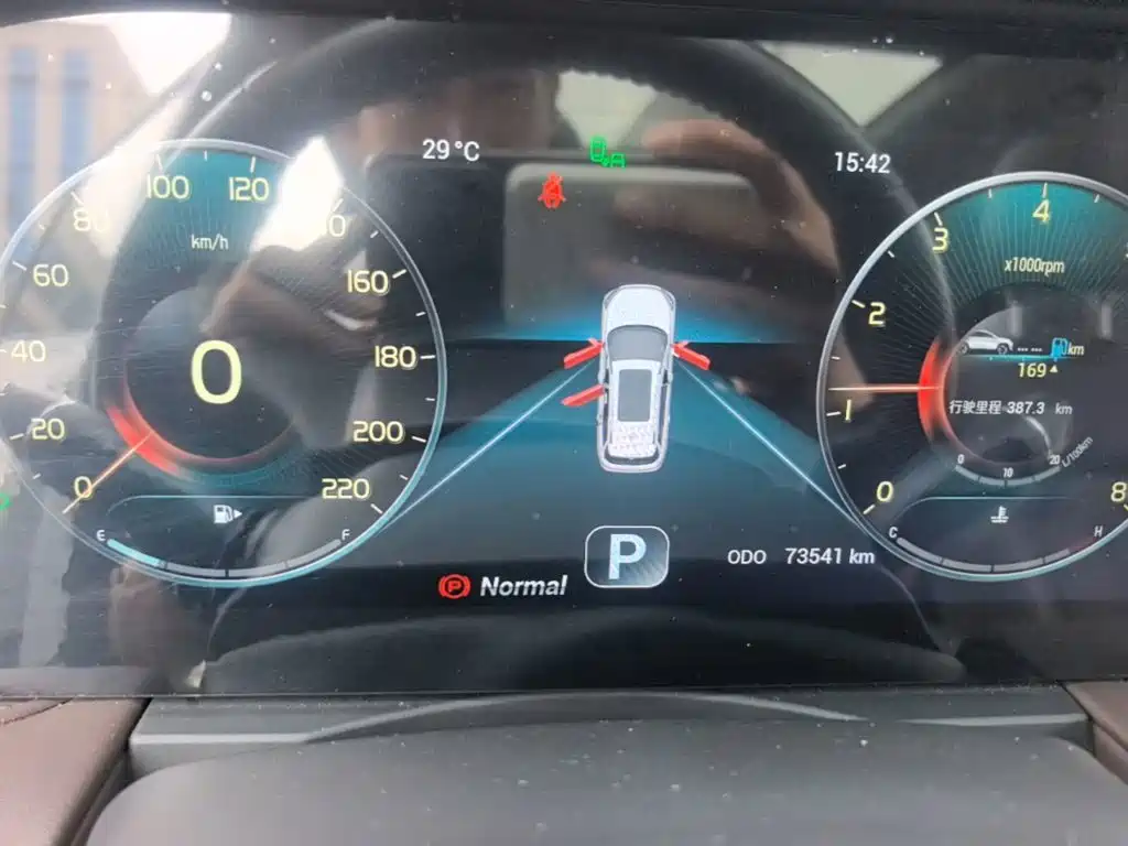 Jetour X90 PLUS 2021 2021 1.6TD DCT Villa 7-Seater