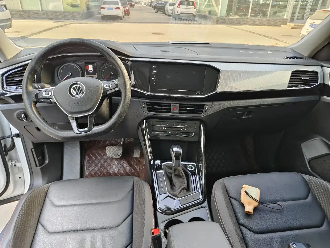 Volkswagen Tayron 2022 280TSI 2WD Luxury Smart Connect Edition фото 6