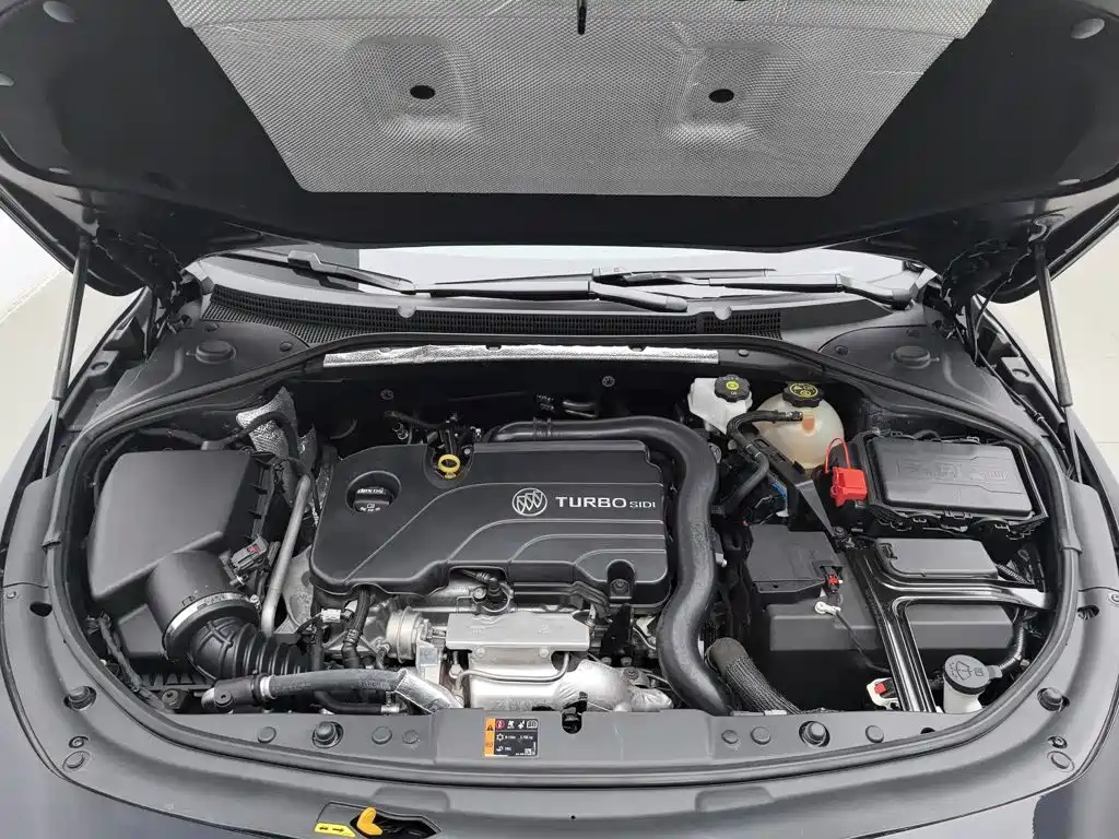 Фото 6 - Buick LaCrosse