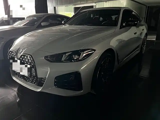 BMW 4 430i Gran Coupe, M Чёрный спорт-пакет