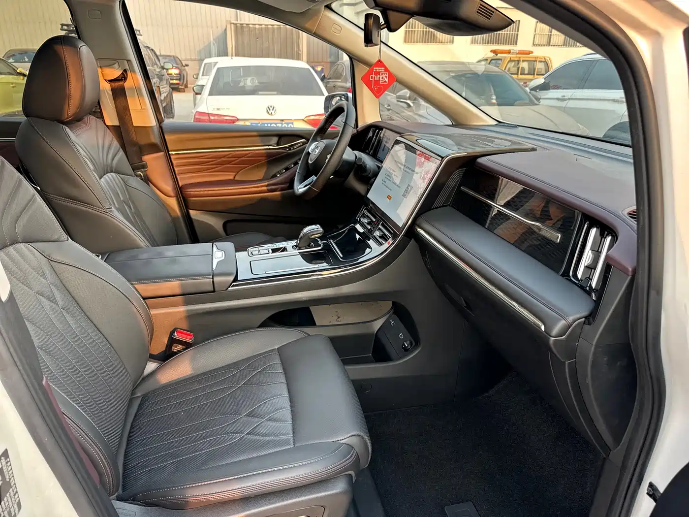 GAC Trumpchi Trumpchi M8 2024 Master Series Super Hybrid фото 14