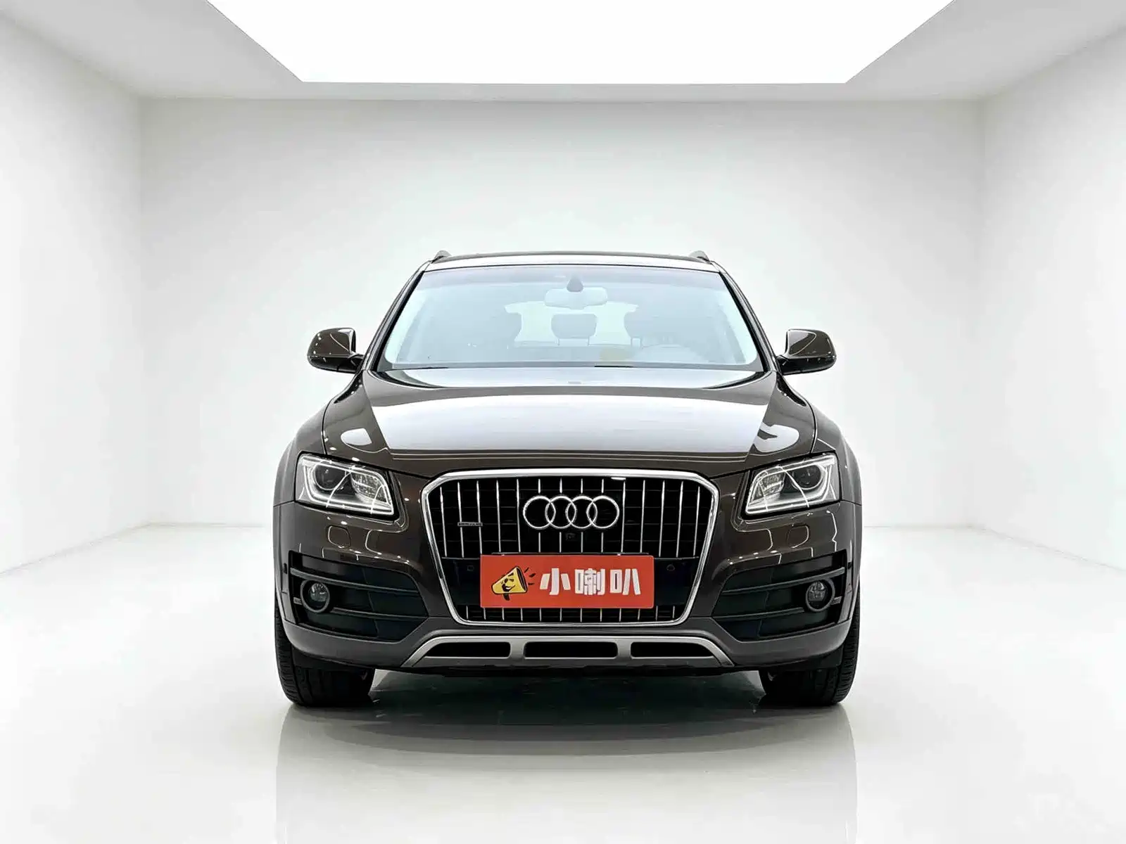 Photo 2 - Audi Q5