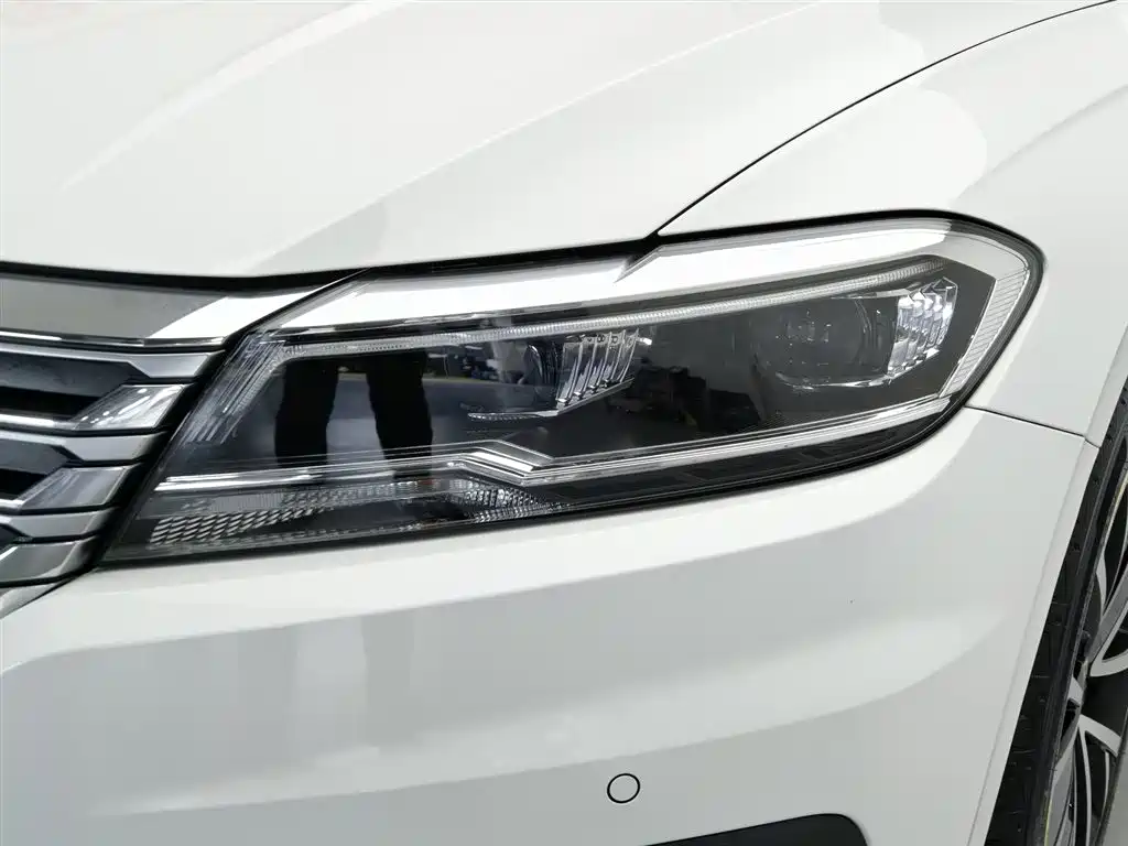 Volkswagen Lavida 2021 280TSI DSG Luxury Edition фото 7