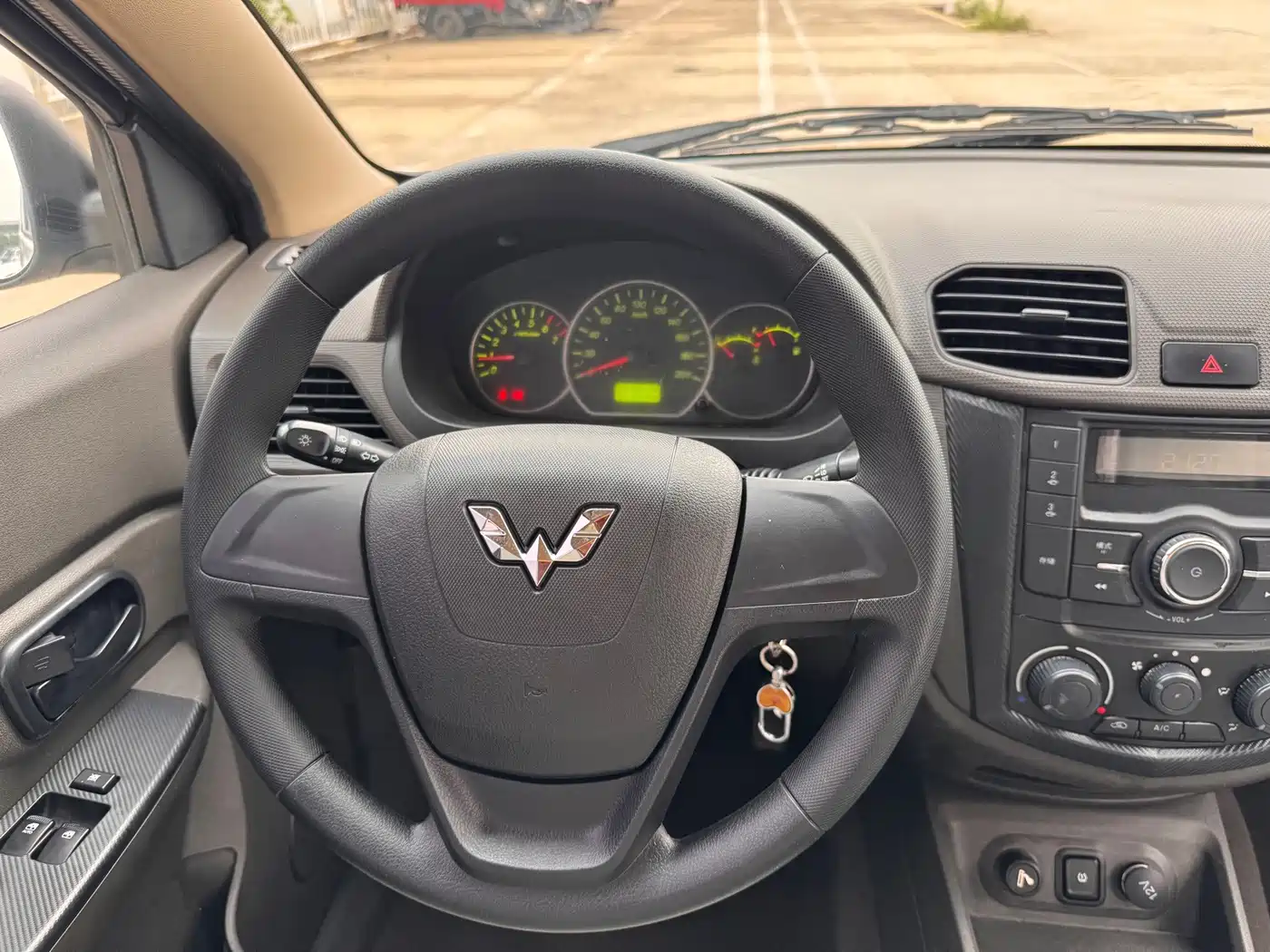 Wuling Motors Wuling Hongguang 2023 2021 1.5L S Basic LAR