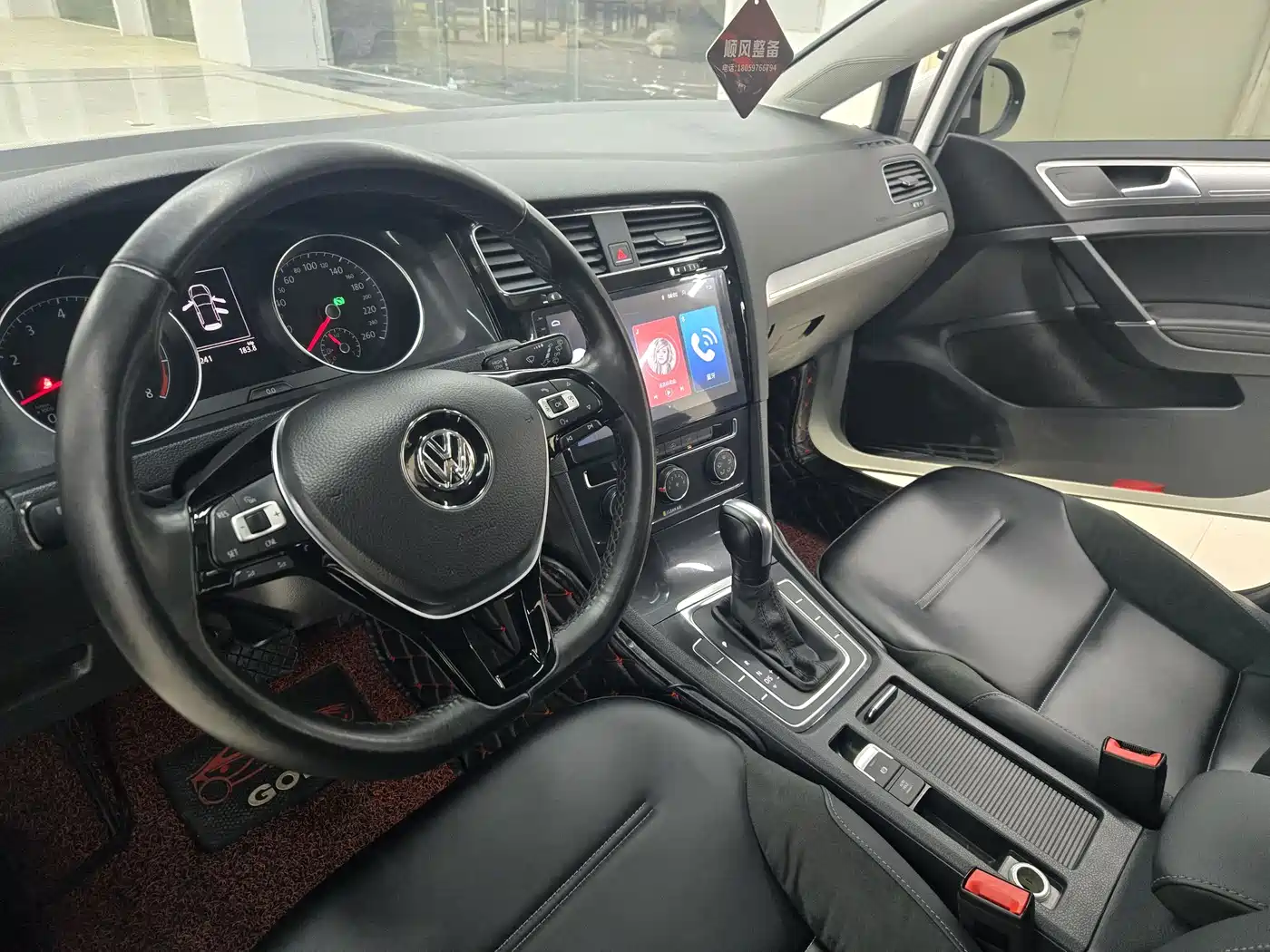 Volkswagen Golf 2018 1.6L Automatic Comfort фото 8
