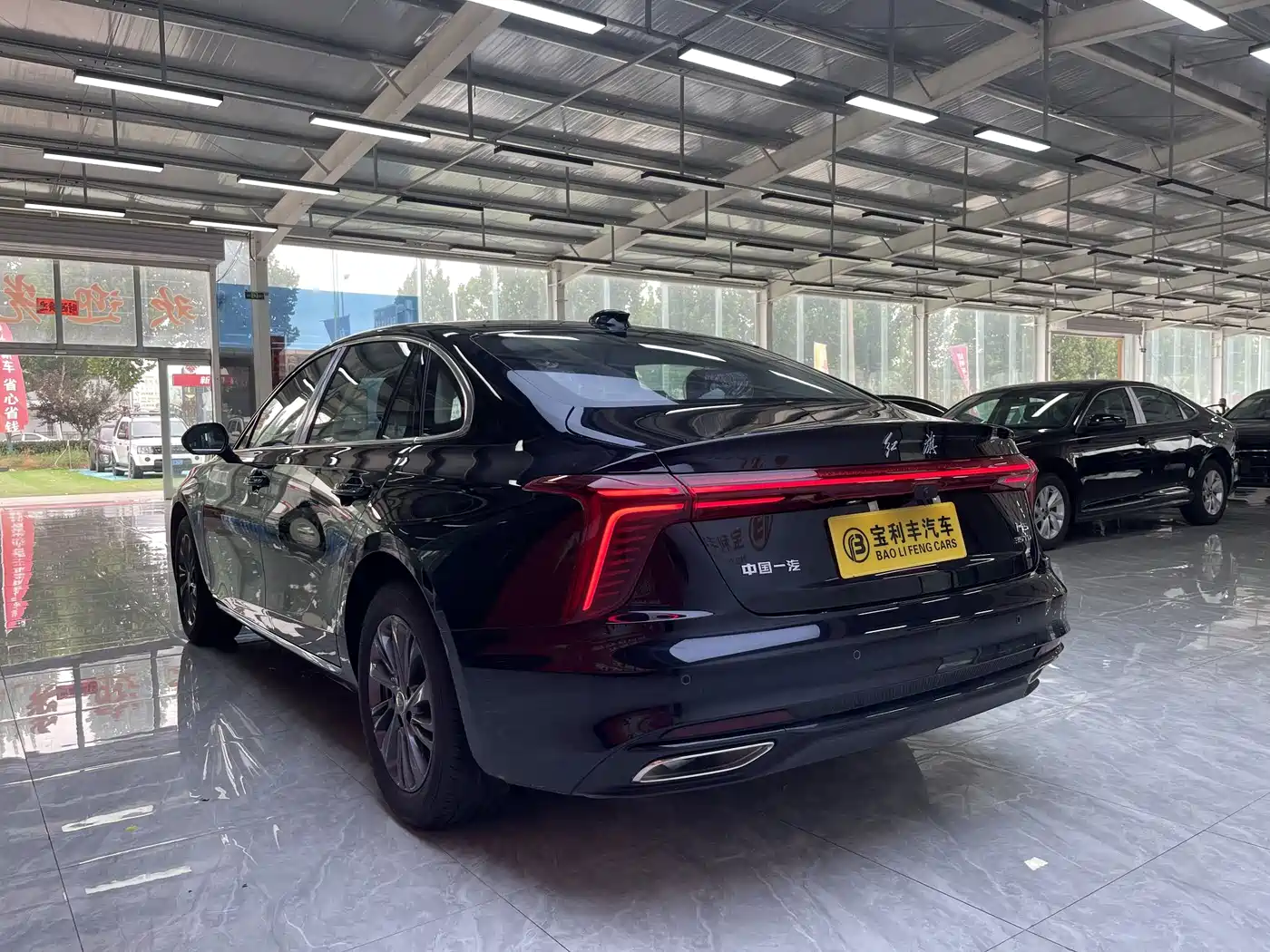 Hongqi H5 2026