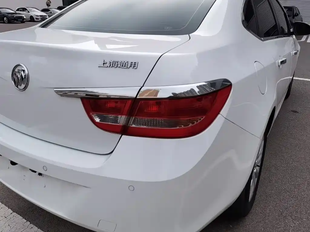 Фото 8 - Buick Excelle