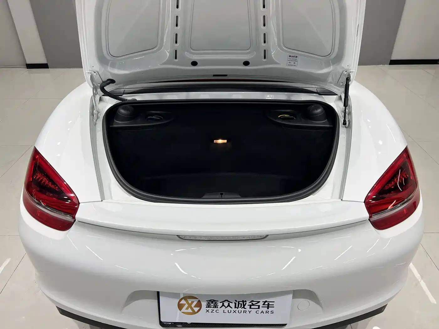 Porsche Boxster 2015 2015 Boxster Style Edition 2.7L