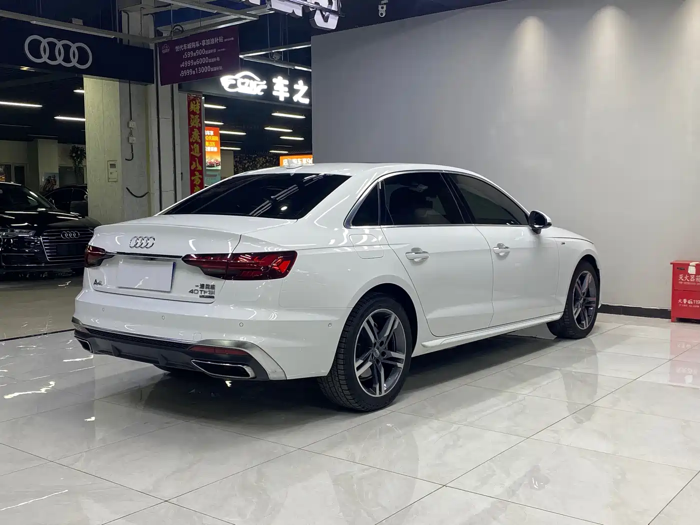 Audi A4L 2020 40 TFSI quattro Luxury Dynamic фото 23