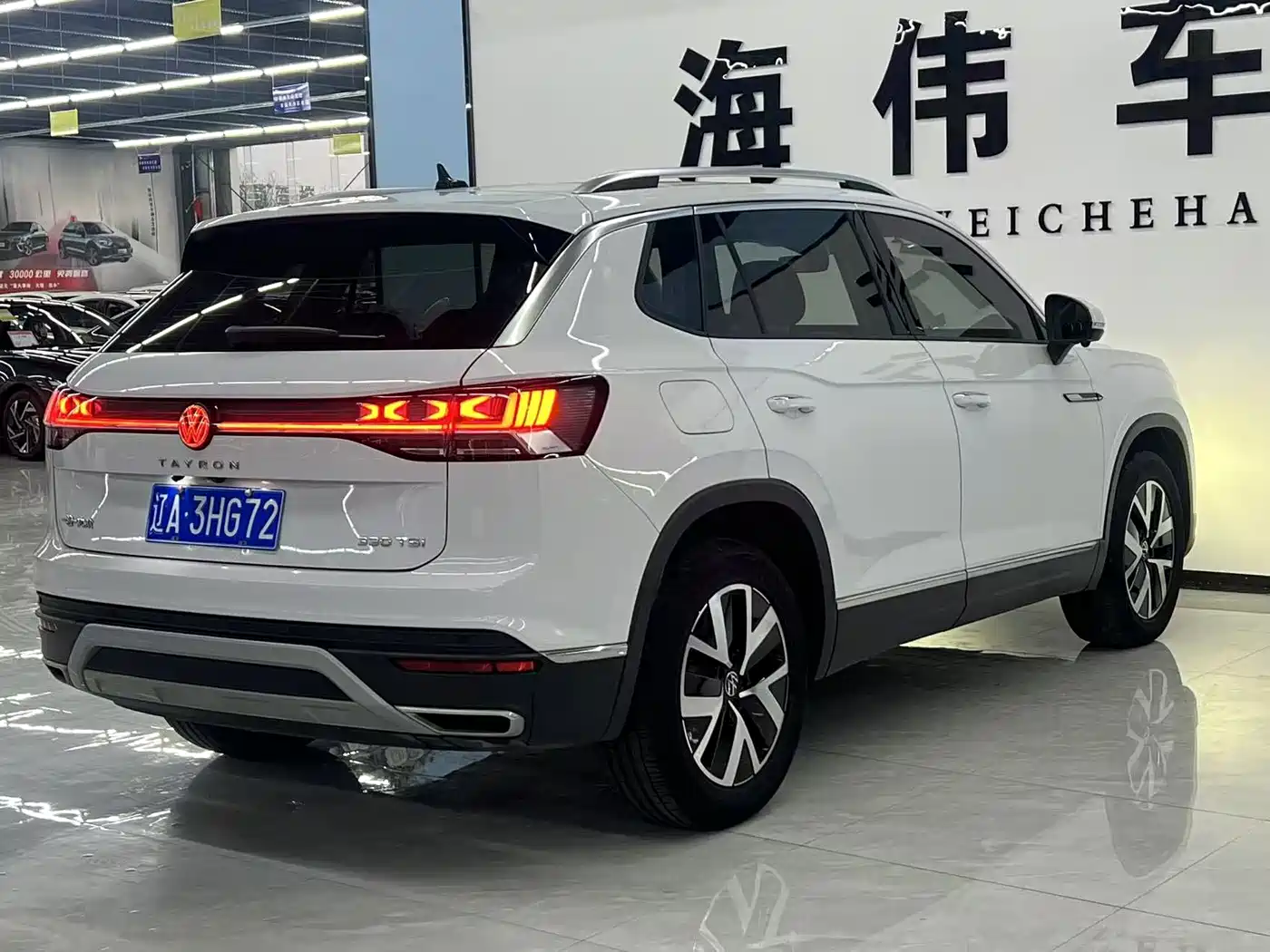 Volkswagen Tayron 2023 280TSI 2WD Luxury Plus Advanced Edition фото 13