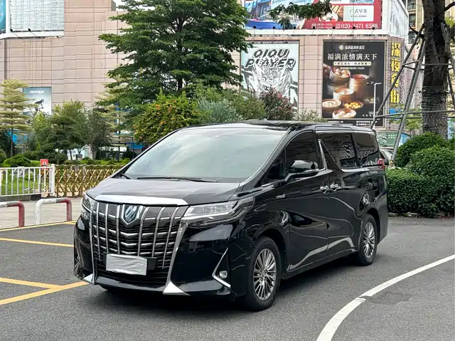 Toyota Alphard Гибрид, 2.5L, Люкс