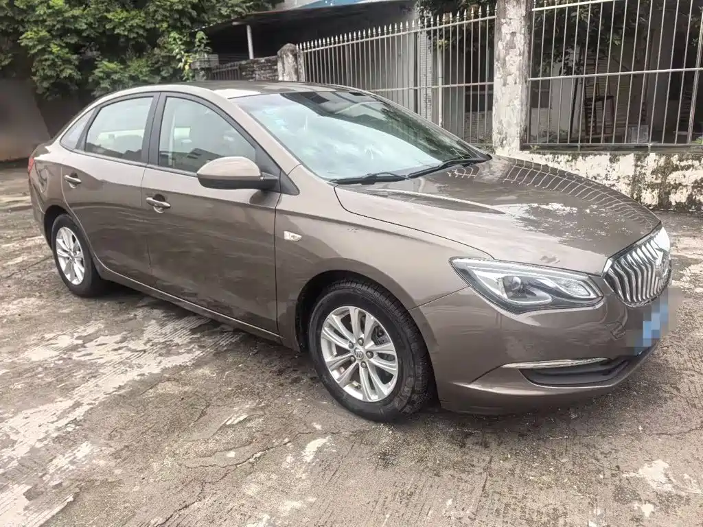 Фото 4 - Buick Excelle