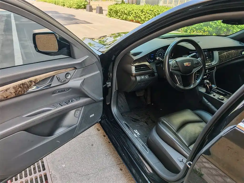 Cadillac CT6 2022 28T Luxury фото 7