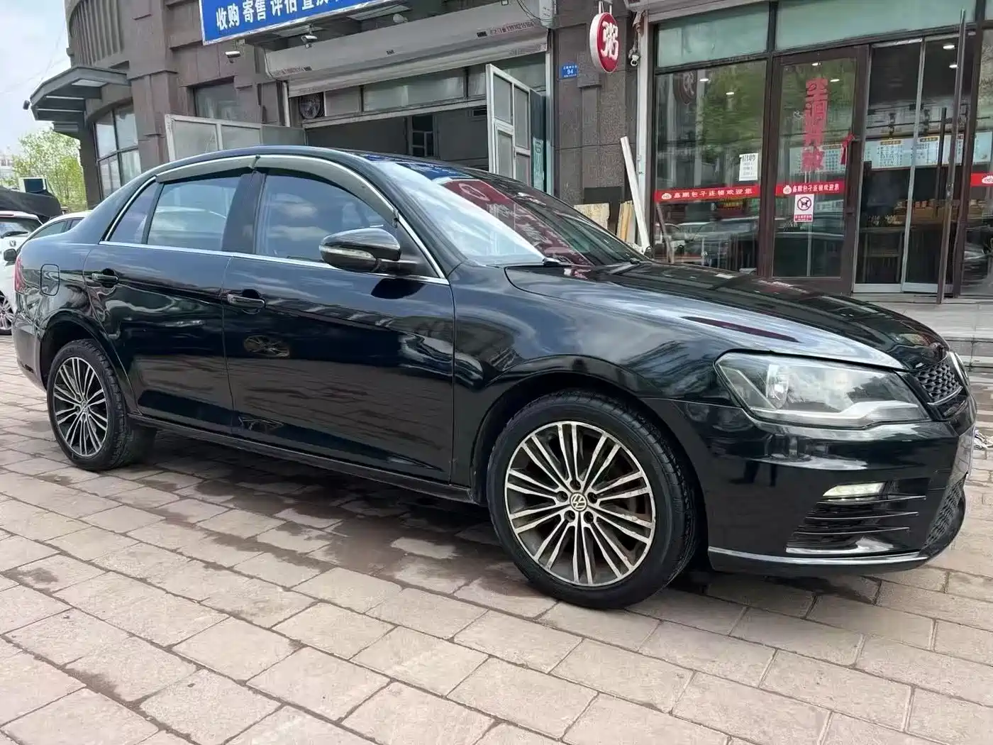 Volkswagen Bora 2014 1.4TSI Automatic Sportline фото 3