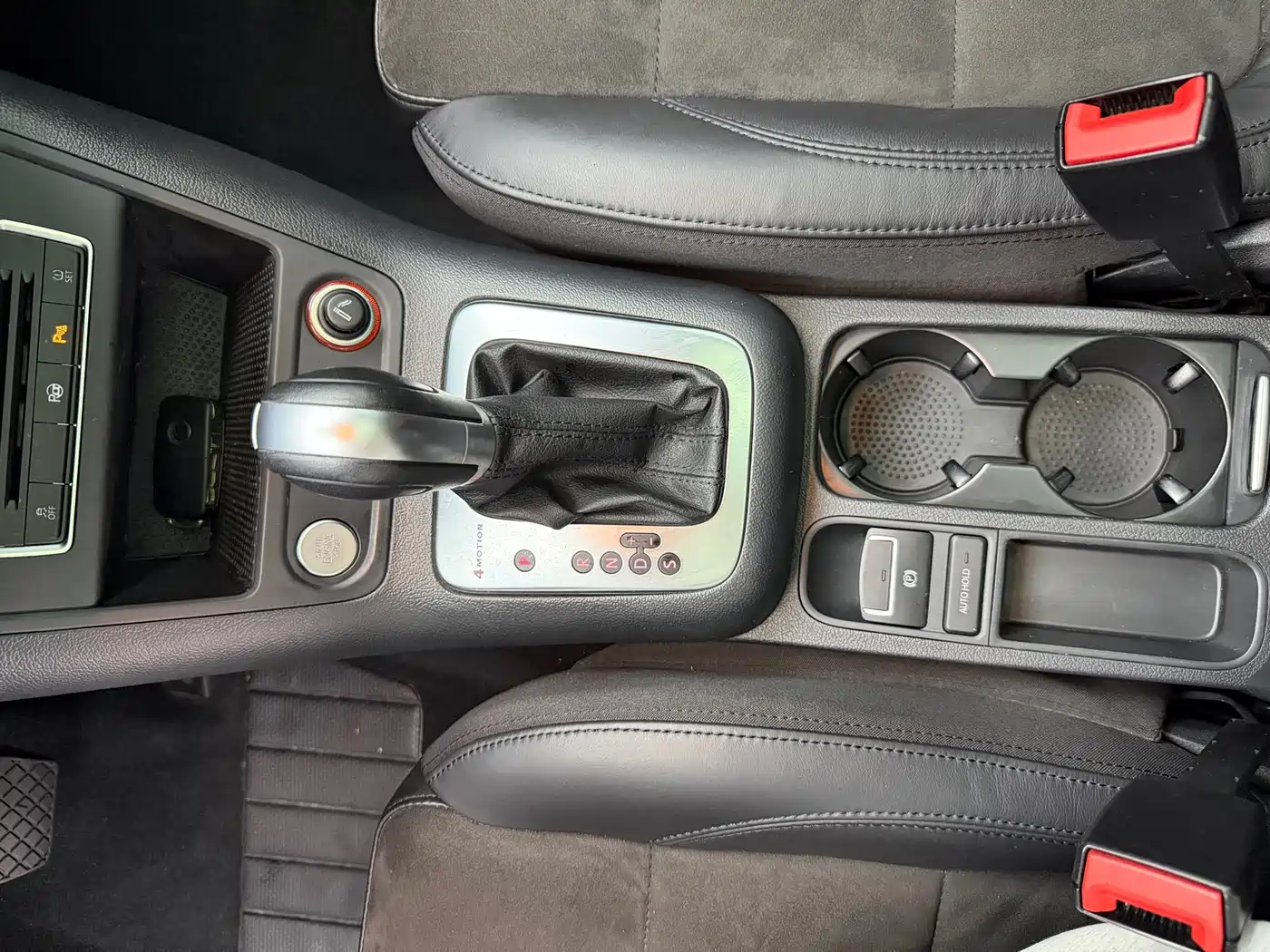 Volkswagen Tiguan 2015 2.0TSI Automatic 4WD Flagship фото 14