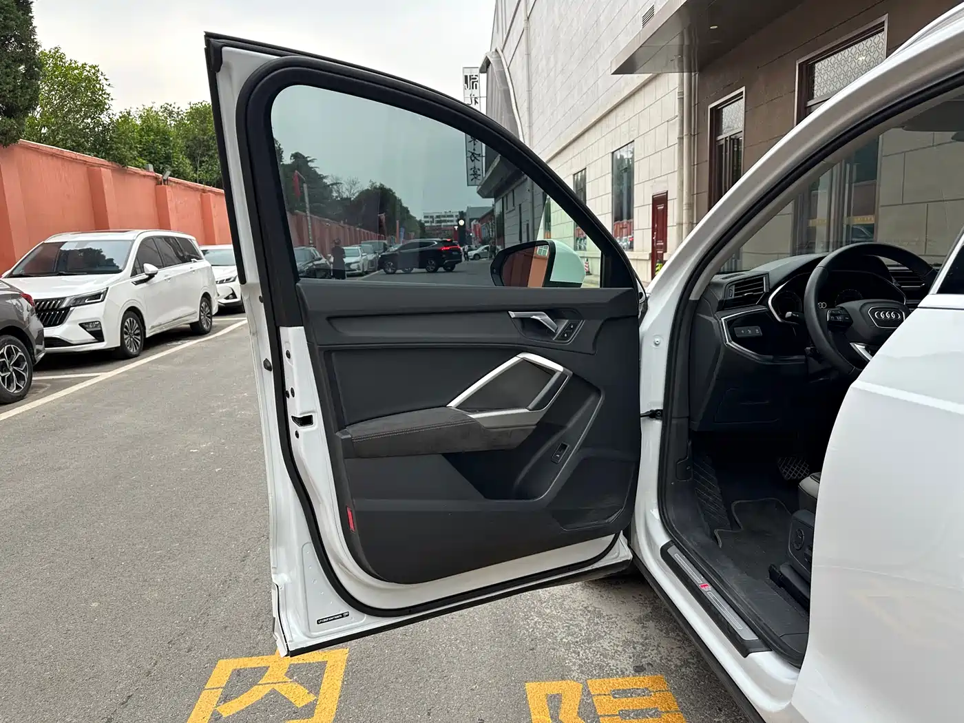 Audi Q3 2023 35 TFSI Fashion Dynamic (1.4T) фото 19