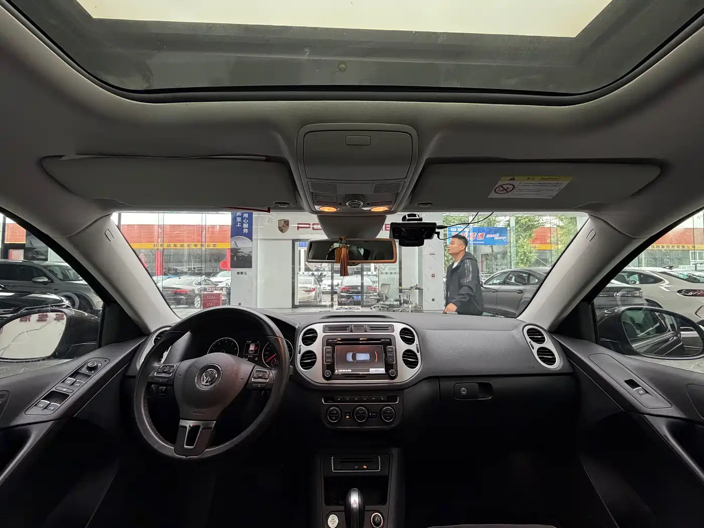 Volkswagen Tiguan 2015 2.0TSI Automatic 4WD Flagship фото 22