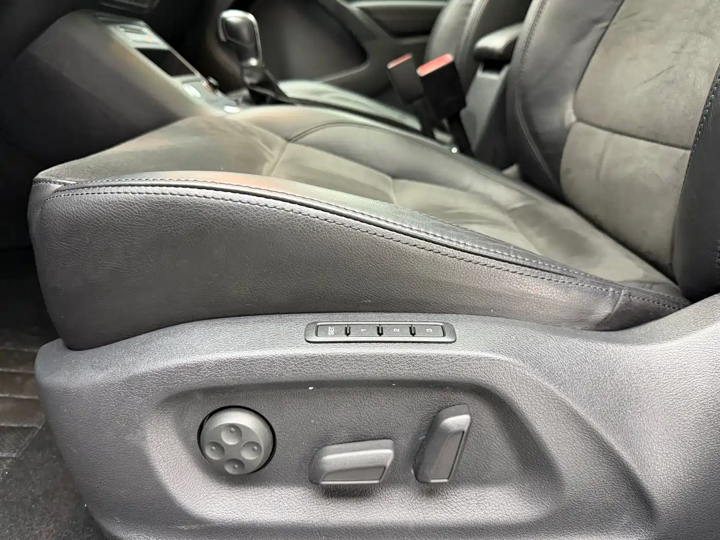 Volkswagen Tiguan 2015 2.0TSI Automatic 4WD Flagship фото 4