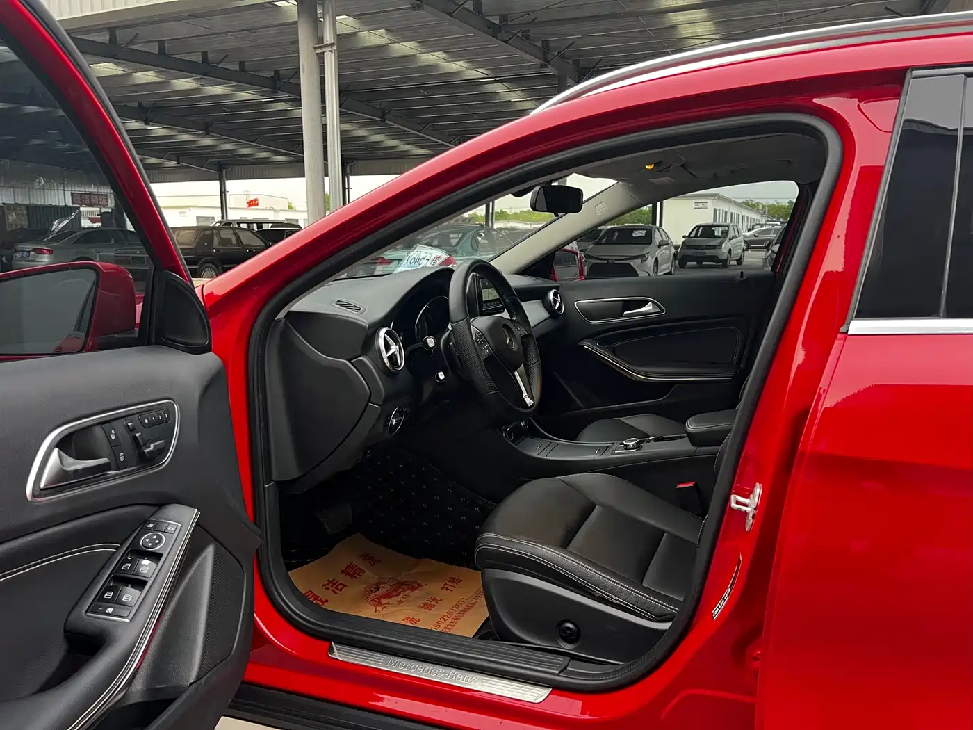 Mercedes-Benz GLA 2015 GLA 200 Dynamic фото 4