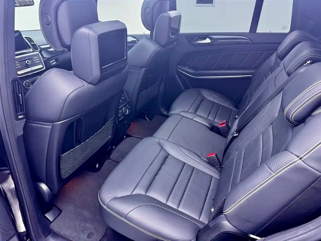 Mercedes-Benz GLS AMG 2017 AMG GLS 63 4MATIC фото 22