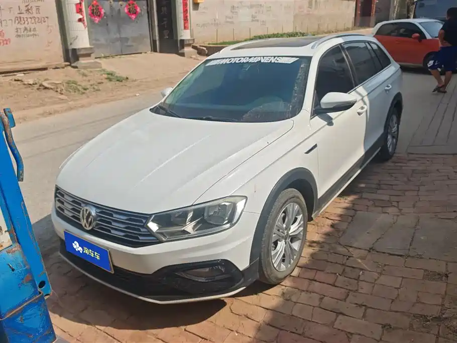 Volkswagen C-TREK 2017 1.6L Manual Comfort фото 2