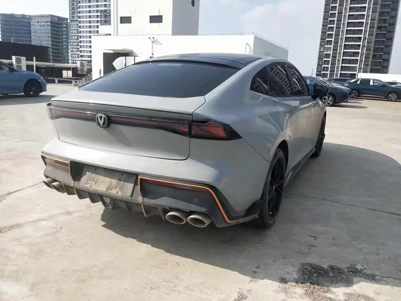 CHANGAN UNI-V